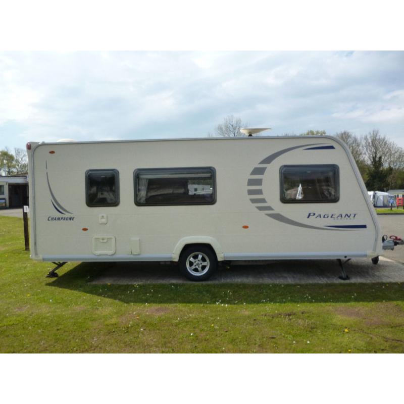 BAILEY PAGEANT CHAMPAGNE, 2010, SERIES 7, 4 BERTH