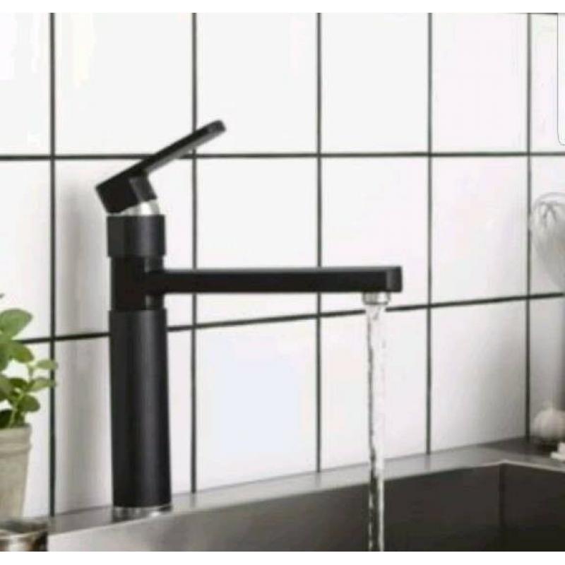 COOKE & LEWIS VIPACCO LEVER BLACK TAP