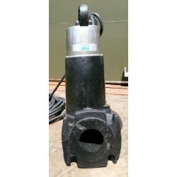 GRUNDFOS SEWAGE PUMP SEG.40.15
