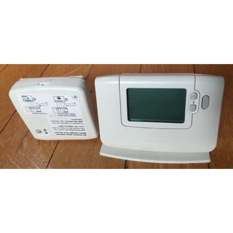 Honeywell RF Chronotherm System Pack CMT927