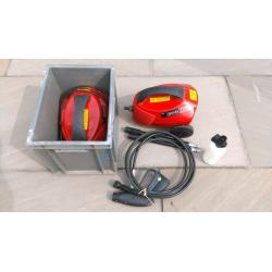 CHAMPION Pressure Washer 1500 w, 100 bar, 2 x pumps and 1 x gun.