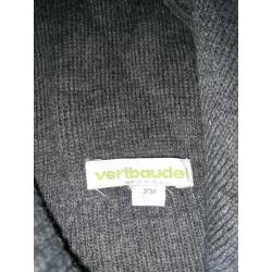 Grey cagoule