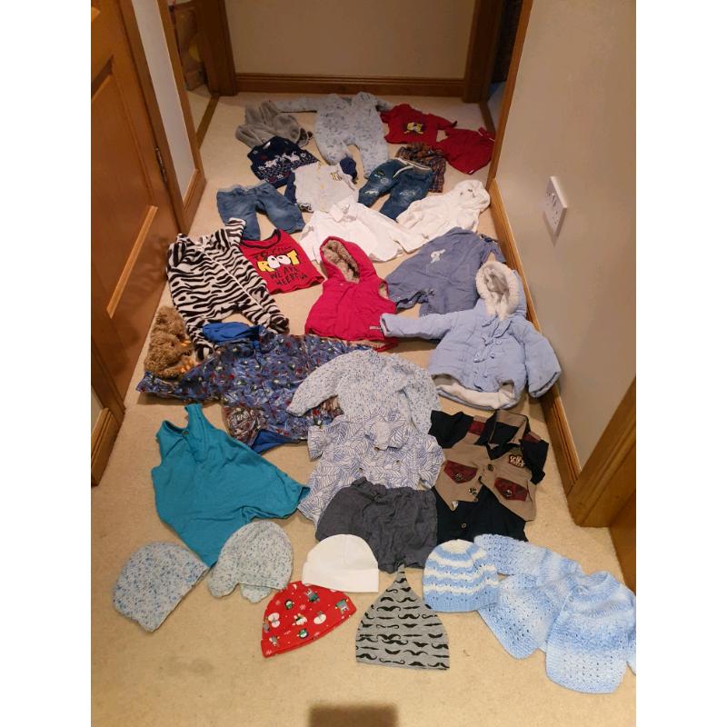 Bundle of boys clothes up to 1 year