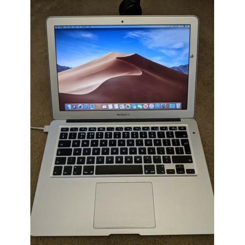 Apple Macbook Air 13.3in working fine 4gb ram, 120gb ssd 2014