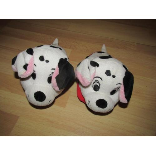 Kids Dalmation Stompeez slippers. Size 5 to 7 child size ears flap up when walking