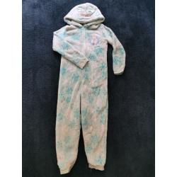 Age 6-7 Elsa/Frozen onesie