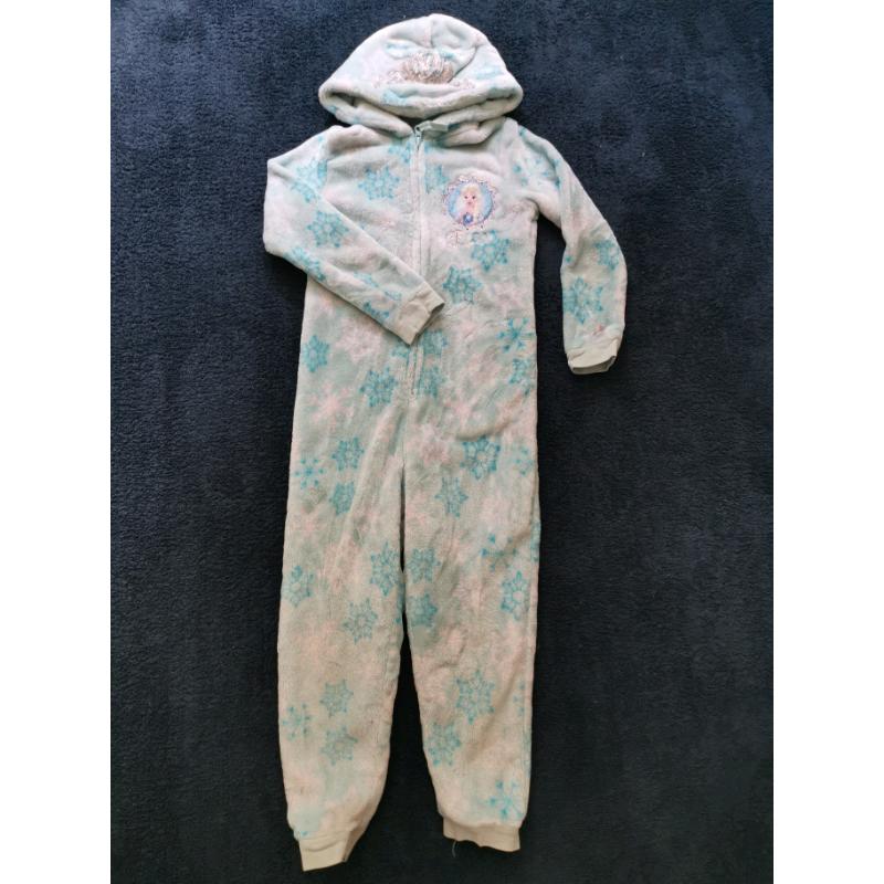 Age 6-7 Elsa/Frozen onesie