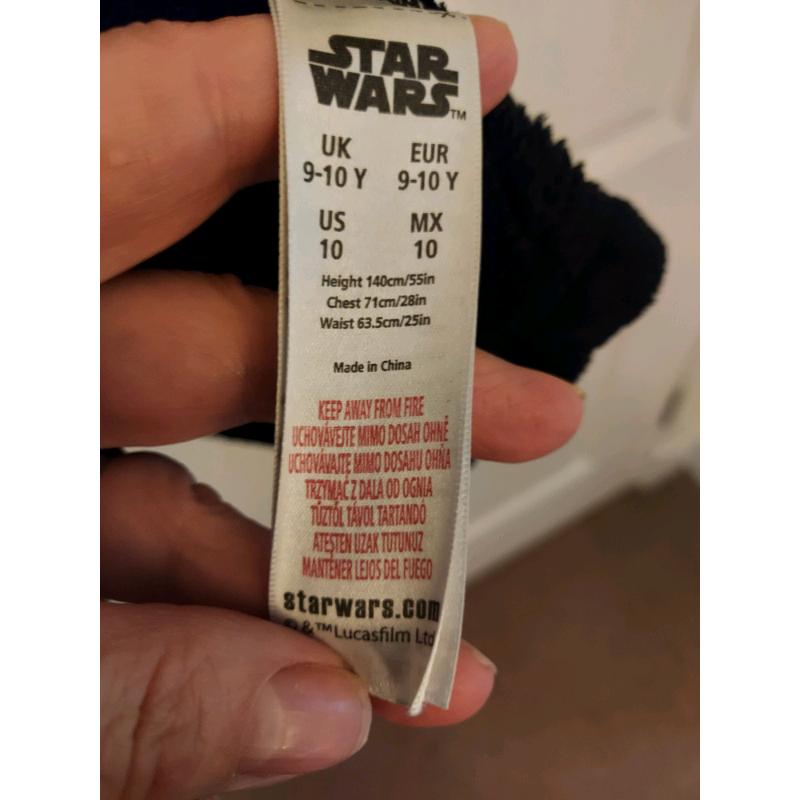 Boys Star Wars Darth Vadar dressing gown age 9-10