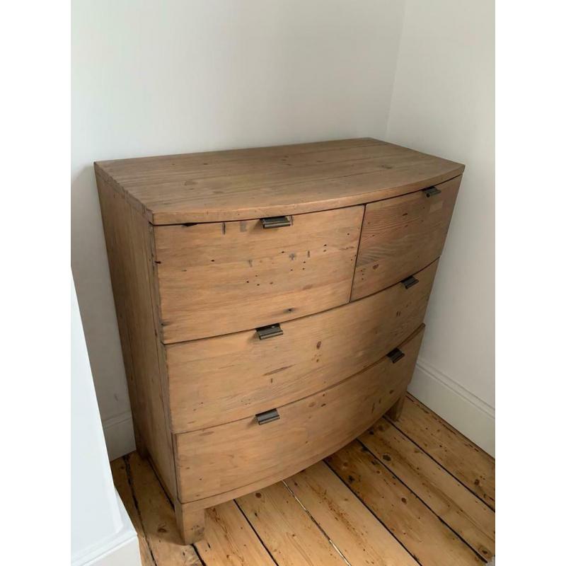 Barker and Stonehouse Rye Chest of Drawers