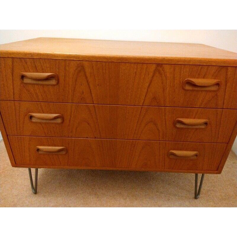 Mid Century G Plan Fresco Teak Chest Of Drawers Hairpin Legs