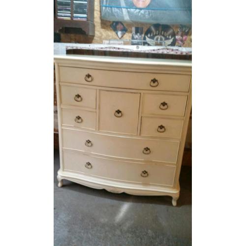 Bedroom drawers