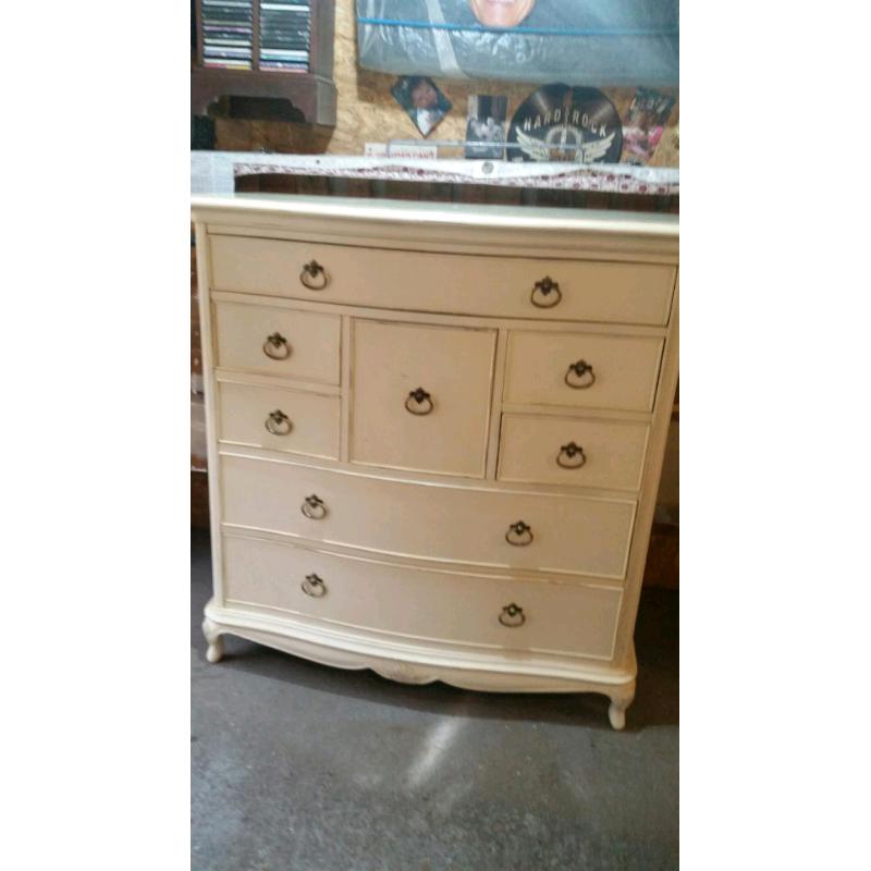 Bedroom drawers