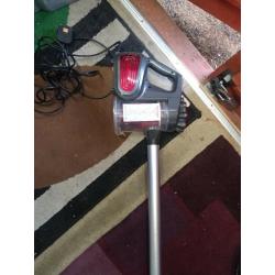 Beldray hand held mains red hoover