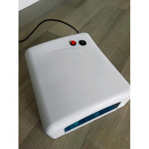 Gel curing UV lamp