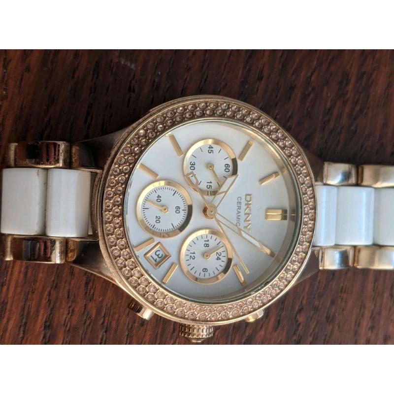 DKNY Ladies Gold Watch