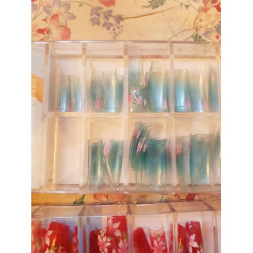 Nail extension tips