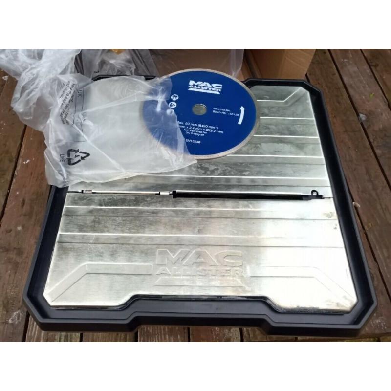 MacAllister MTC650 Tile Saw