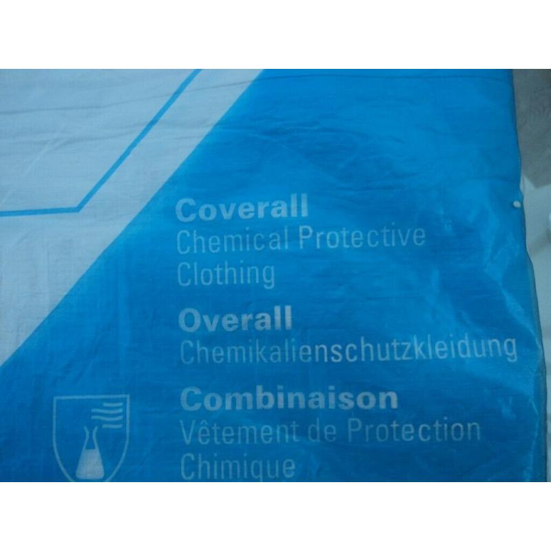 'DUPONT' PROTECTIVE WORK OVERALL - BUILDING, PAINTING DIY DECORATING - BRAND NEW.