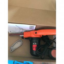 Black and decker sander( never used )