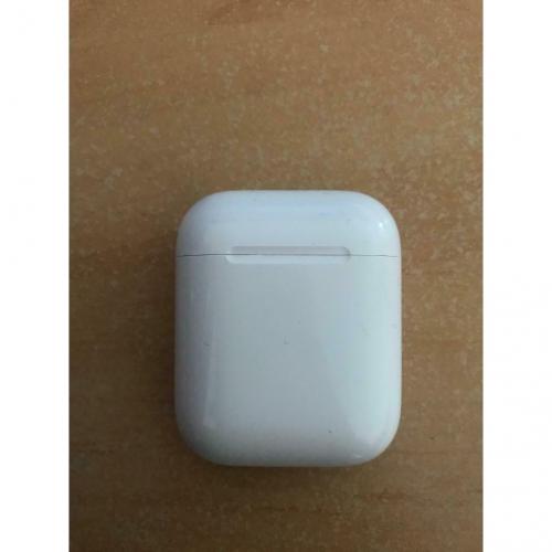 Apple Airpods (faulty)