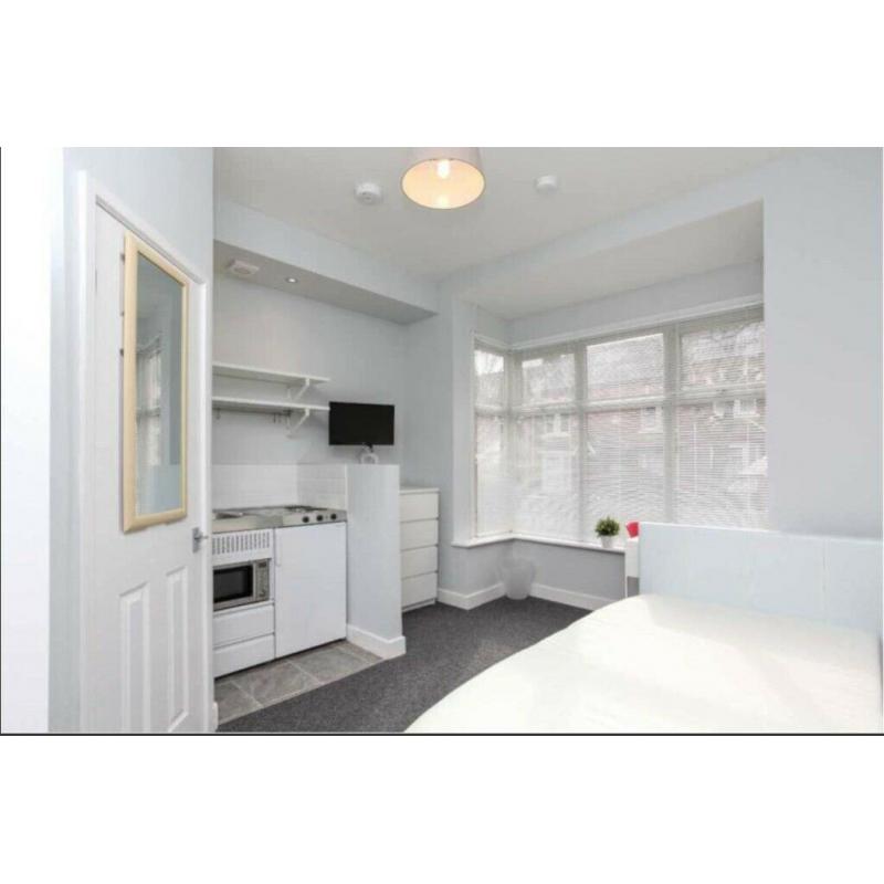 Birmingham - Fully Tenanted and Income Producing 6 Bed Terraced House - Click for more info