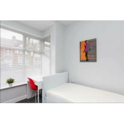 Birmingham - Fully Tenanted and Income Producing 6 Bed Terraced House - Click for more info