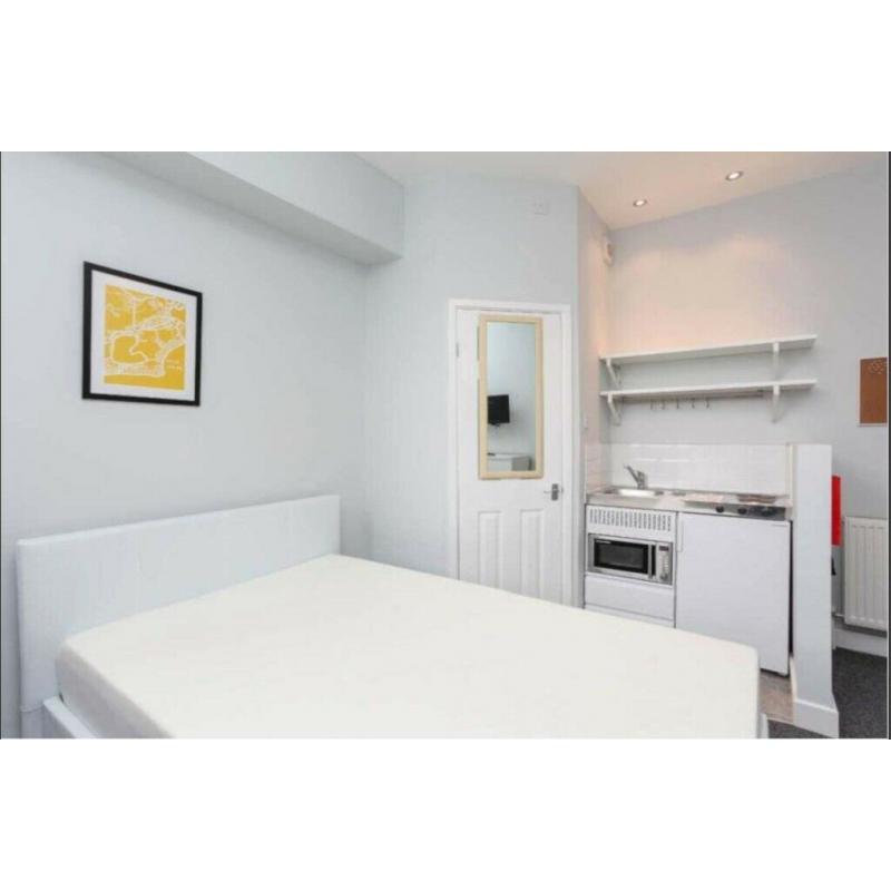Birmingham - Fully Tenanted and Income Producing 6 Bed Terraced House - Click for more info