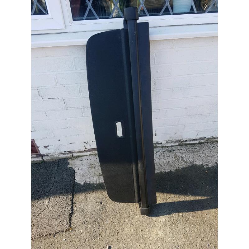 VW GOLF BOOT COVER SHIELD LINER