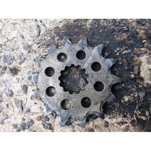 Wr 450 14th front sprocket