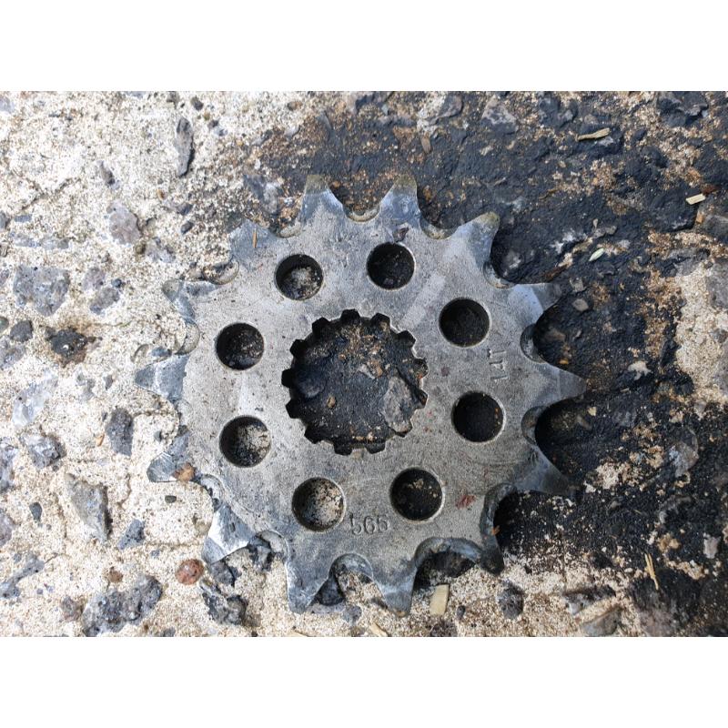 Wr 450 14th front sprocket