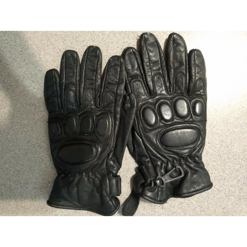 Motorbike - Black leather gloves.