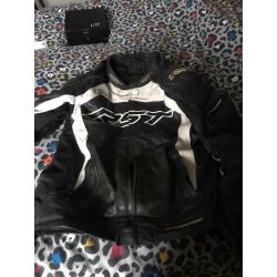 RST MOTORCYCLE BOOTS