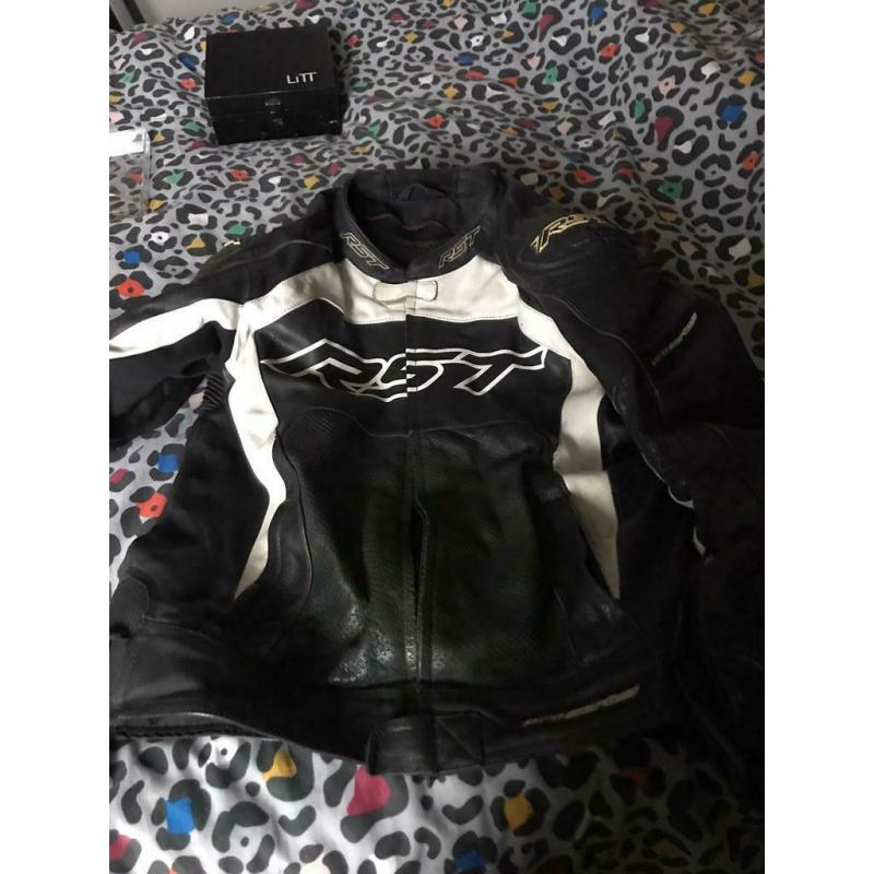 RST MOTORCYCLE BOOTS