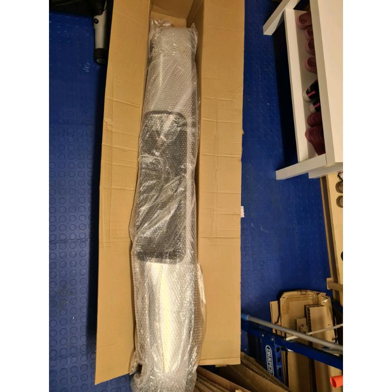 Toyota hilux 2010 - 2015 rear bumper Brand New