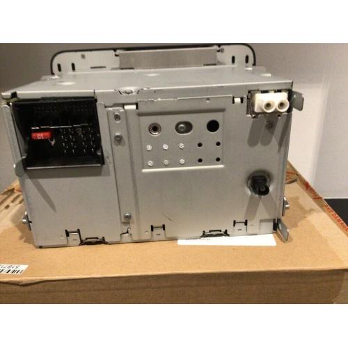 VW Tiguan stereo head unit