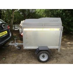 ERDE 127 HIGH GOODS TRAILER WITH LOCKING PLASTIC TOP.....