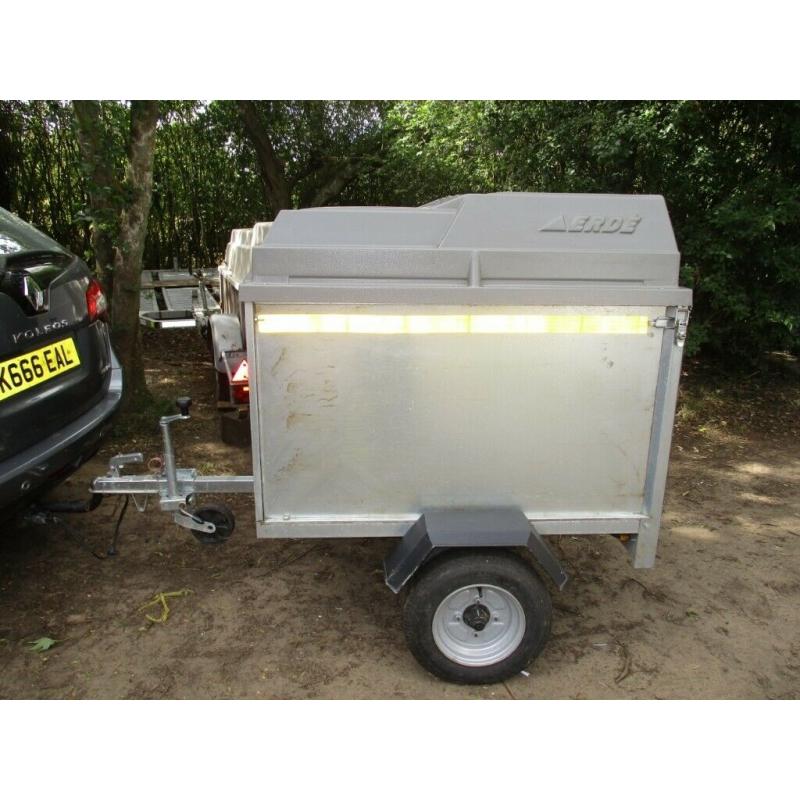ERDE 127 HIGH GOODS TRAILER WITH LOCKING PLASTIC TOP.....