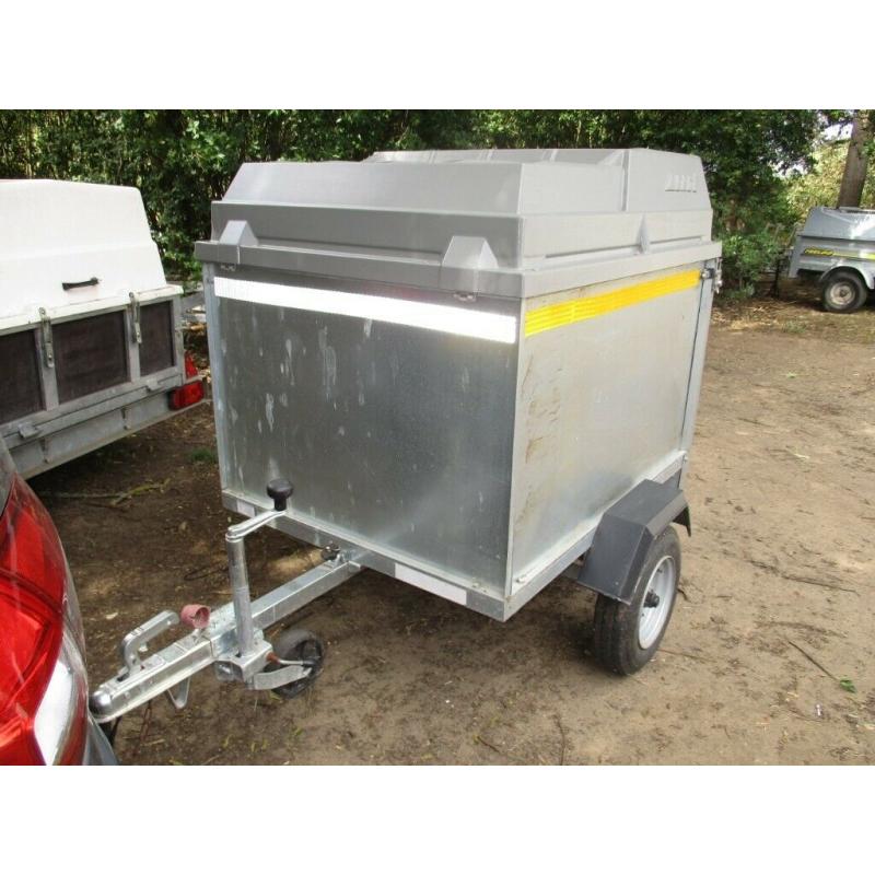 ERDE 127 HIGH GOODS TRAILER WITH LOCKING PLASTIC TOP.....