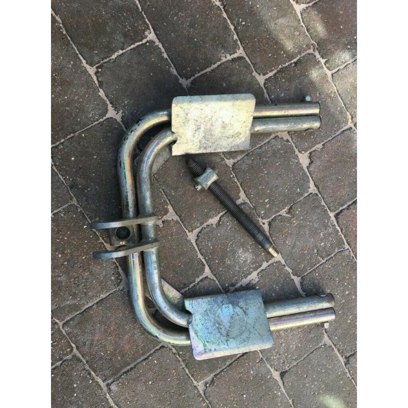Caravan wheel lift