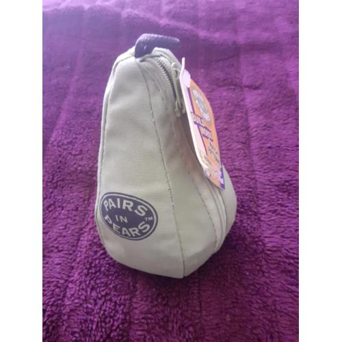 Pairs in Pears pocket / Travel game