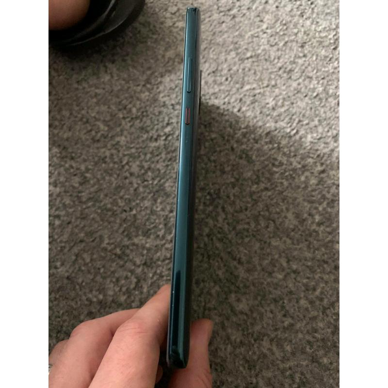 I selling a lovely Huawei Mate 20X 5G