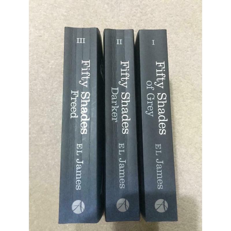 Adult fiction books - Shades of grey trilogy / series