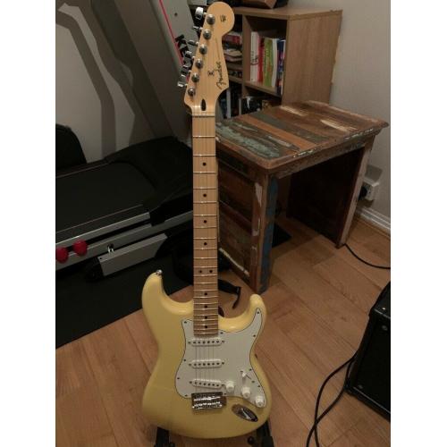 Fender Player Stratocaster