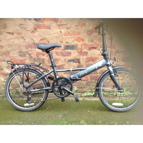 Raleigh broakwalk 7speed folding bike, in good order, ideal for storage,caravan,train etc