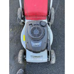 Mountfield / Honda petrol 21 inch blade self propelled mower