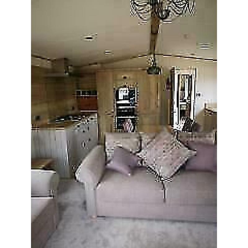 BRAND NEW - Stunning 2 bedroom caravan for sale