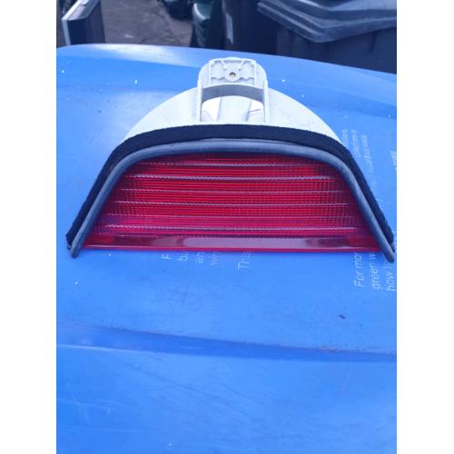 BMW e39 middle brake light