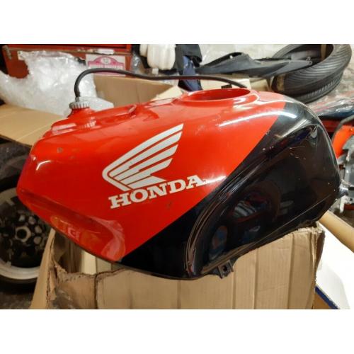 Honda nc30 fuel tank