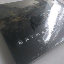 New. Sealed. BATMAN v SUPERMAN - The Art of the film