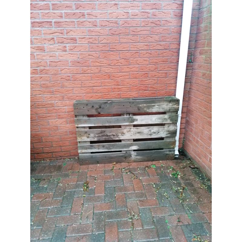 Free, heavy duty pallet